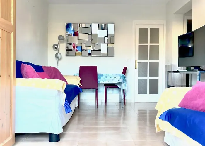 Cosy Flat Near Golf Club - Heated Pool, Terrace, Garden, Wi-fi Apartman *